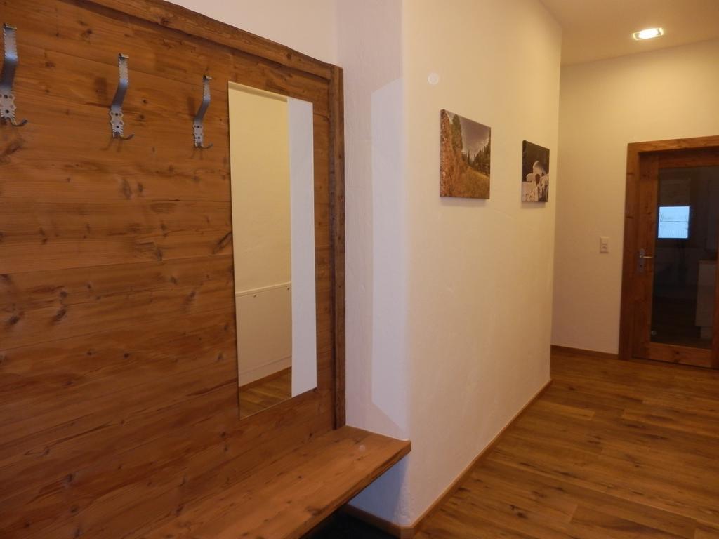 Haus Alpenflora Flirsch Exterior foto